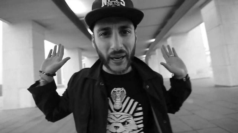 Парасюк требует наказать наглого российского рэпера Парасюк требует наказать наглого российского рэпера