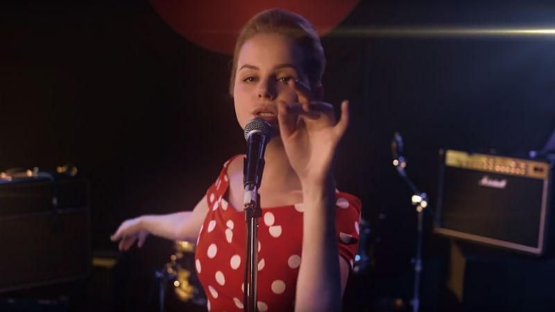 Колишня солістка "Ленінграду" представила кліп-трилер на пісню "Скрябіна"