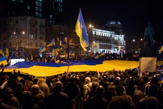 Жители Донецка влюбили украинцев исполнением "Щедрика"