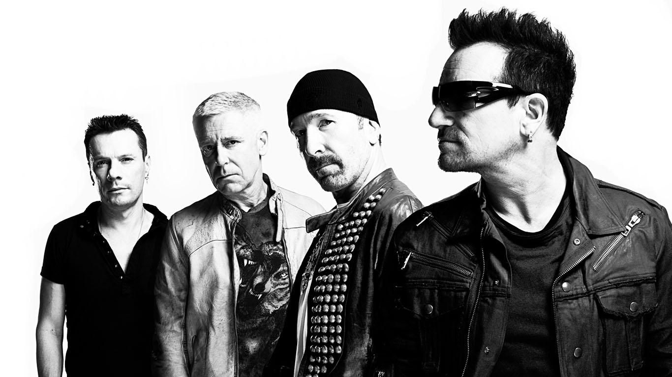 U2 вирішили відкласти вихід нового альбому через перемогу Дональда Трампа