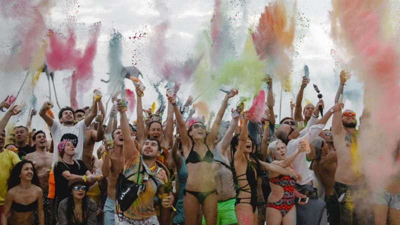 Кримський КаZантип яскраво відгримів у В'єтнамі: найкращі фото та відео Кримський КаZантип яскраво відгримів у В'єтнамі: найкращі фото та відео