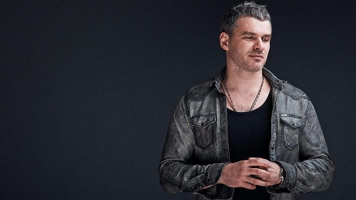 Арсен Мирзоян обратился к фанатам из-за критики Джамалы на нацотборе Евровидения Арсен Мирзоян обратился к фанатам из-за критики Джамалы на нацотборе Евровидения