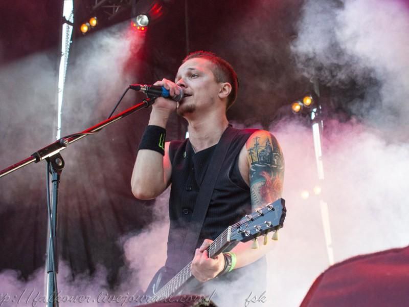 Як виглядав лідер O.Torvald 14 років тому: опубліковано раритетне відео Як виглядав лідер O.Torvald 14 років тому: опубліковано раритетне відео