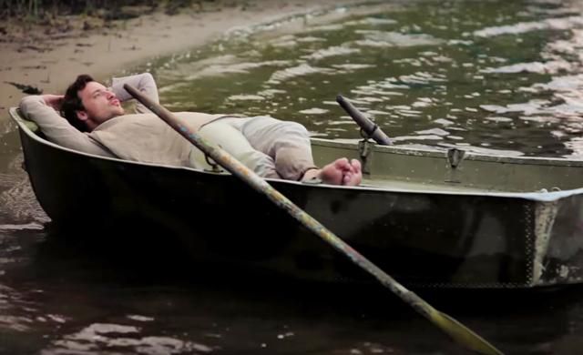 Француз очаровательно исполнил украинскую песню и снял на нее видео Француз очаровательно исполнил украинскую песню и снял на нее видео