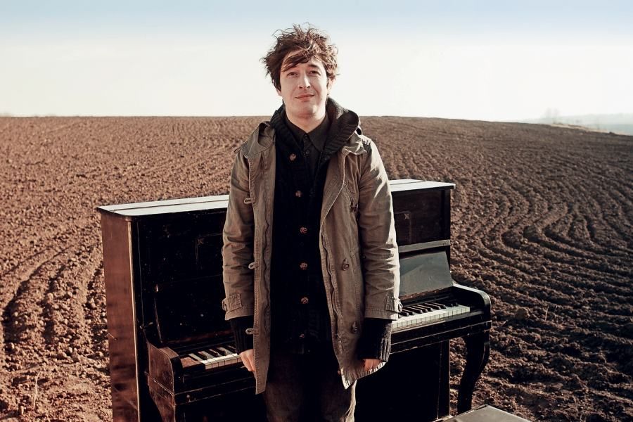 Pianoбой вразив шанувальників україномовною версією свого хіта: з’явилось аудіо Pianoбой вразив шанувальників україномовною версією свого хіта: з’явилось аудіо