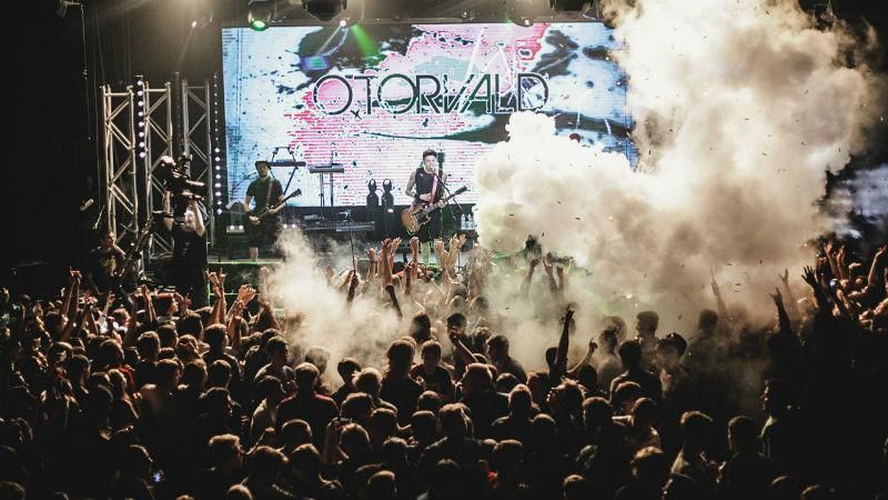 Руслана и O.Torvald эффектно выступили на вечеринке к Евровидению-2017