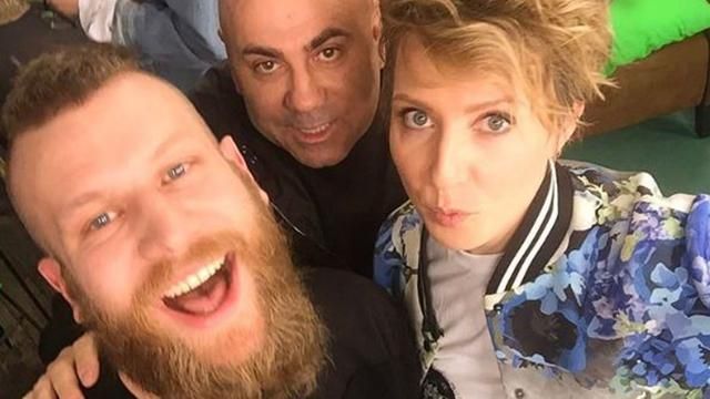 Відомий український співак засвітився у програмі на російському каналі Відомий український співак засвітився у програмі на російському каналі