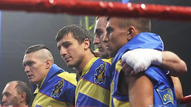 Під які пісні Усик та Ломаченко виходять в ринг Під які пісні Усик та Ломаченко виходять в ринг