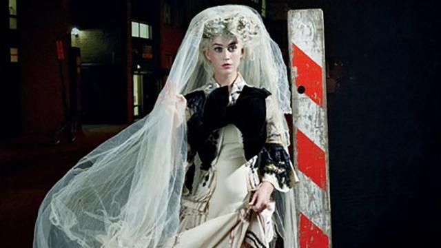 Американская певица снялась в неожиданных образах фото Американская певица снялась в неожиданных образах фото