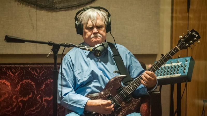 Известный музыкант умер во время своего концерта Известный музыкант умер во время своего концерта