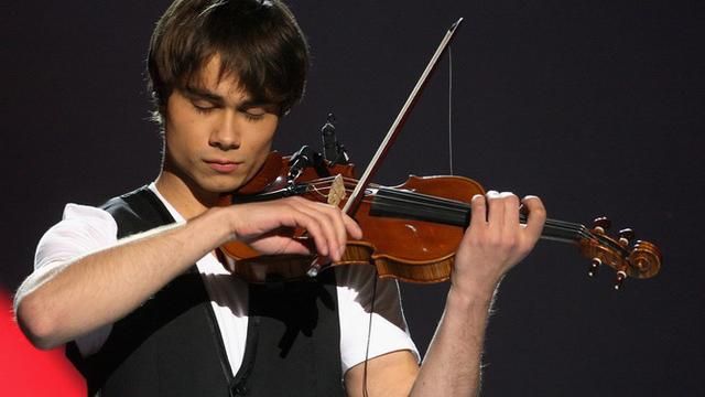 Переможець Євробачення-2009 виконав неймовірний кавер на пісню Джамали Переможець Євробачення-2009 виконав неймовірний кавер на пісню Джамали