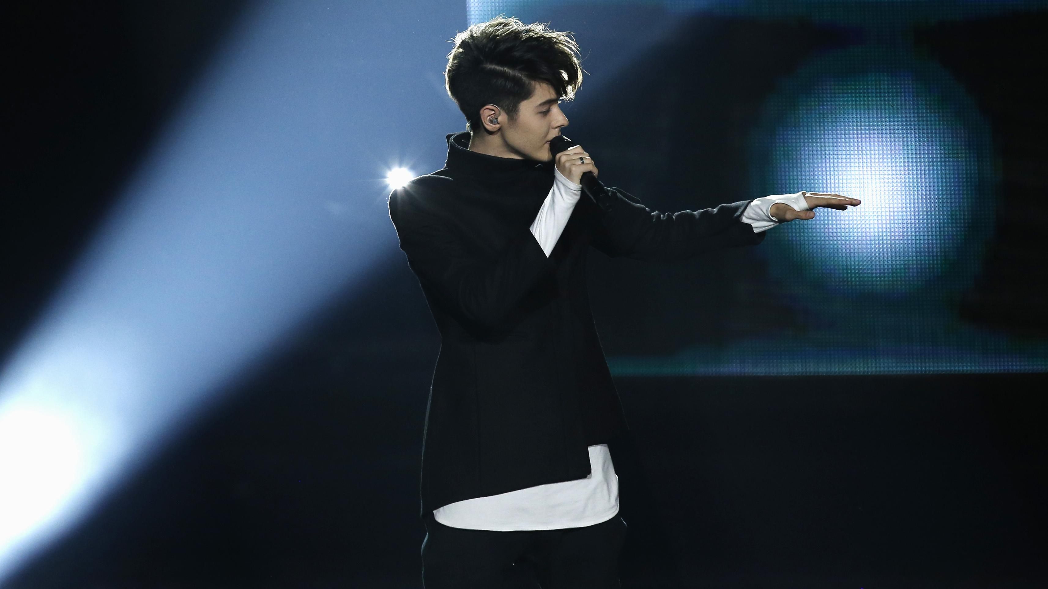 Скандального болгарина Костова знову запросили до окупованого Криму Скандального болгарина Костова знову запросили до окупованого Криму