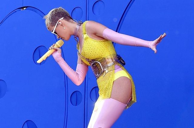 Кеті Перрі співає в караоке: фанат зняв курйозне відео Кеті Перрі співає в караоке: фанат зняв курйозне відео