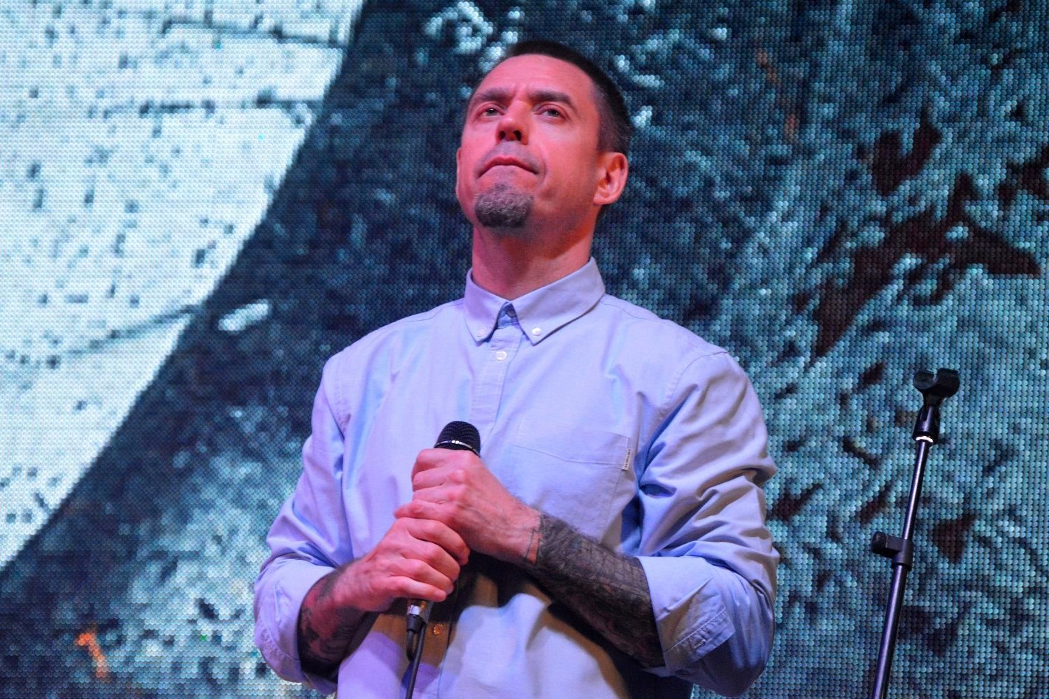 Лидер BRUTTO Михалок собрал аншлаг на уникальном "сольнике" в Киеве Лидер BRUTTO Михалок собрал аншлаг на уникальном "сольнике" в Киеве