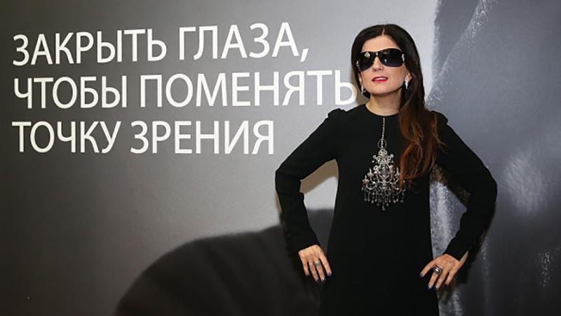Жестокое задержание мальчика в Москве: известная певица поддержала дикое поведение правоохранителей
