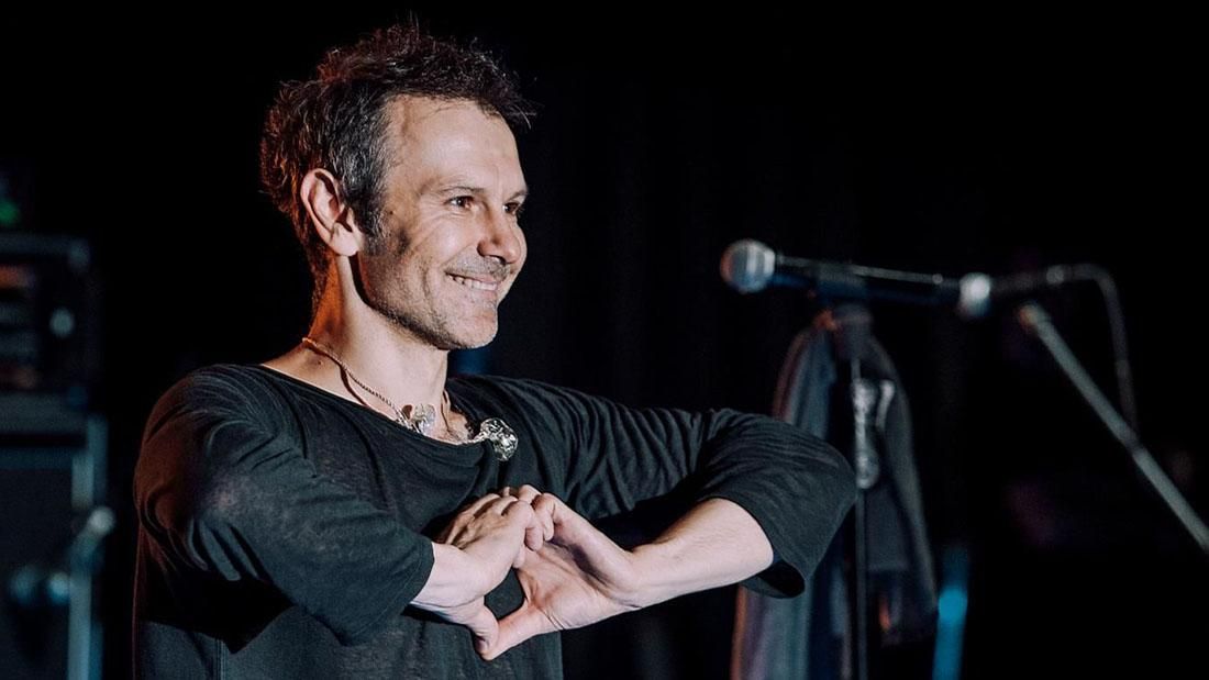 Вакарчук несподівано виступив у Львові: з'явилося відео Вакарчук несподівано виступив у Львові: з'явилося відео