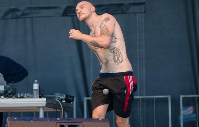 "Radiohead шкодують, що не виступили": соцмережі глузують з російського фестивалю в Донецьку "Radiohead шкодують, що не виступили": соцмережі глузують з російського фестивалю в Донецьку