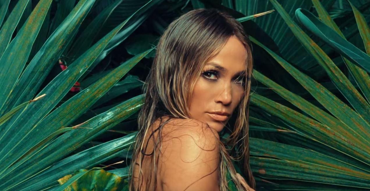 Дженнифер Лопес выпустила новый зажигательный клип с откровенными кадрами: видео Дженнифер Лопес выпустила новый зажигательный клип с откровенными кадрами: видео