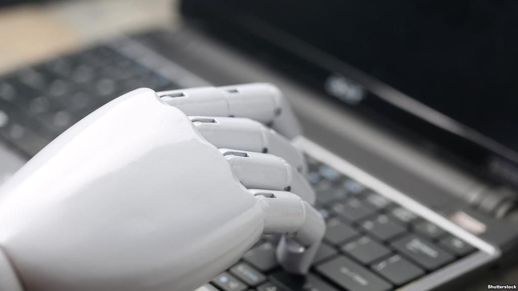 Искусственный интеллект впервые создал музыкальный альбом: курьезное видео Искусственный интеллект впервые создал музыкальный альбом: курьезное видео