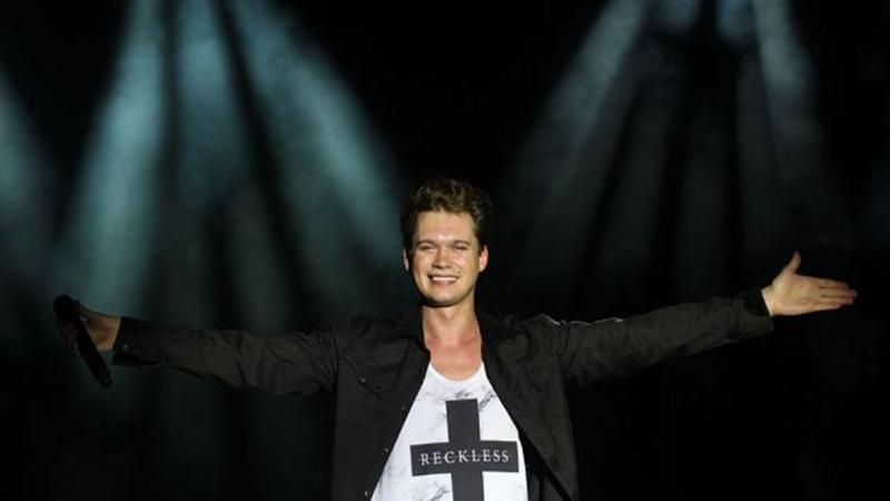 Российского певца арестовали по подозрению в жестоком убийстве Российского певца арестовали по подозрению в жестоком убийстве