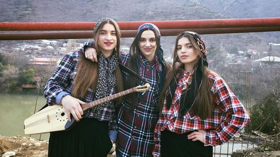 В Киеве выступит грузинская группа Trio Mandili, которая стала фeномeном YouTube