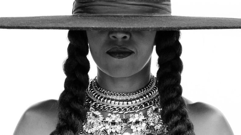 Мишель Обама и другие звезды перевоплотились в Бейонсе: фотопроект для именинницы Мишель Обама и другие звезды перевоплотились в Бейонсе: фотопроект для именинницы