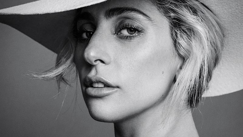 Lady Gaga терміново скасувала концерт через хворобу Lady Gaga терміново скасувала концерт через хворобу