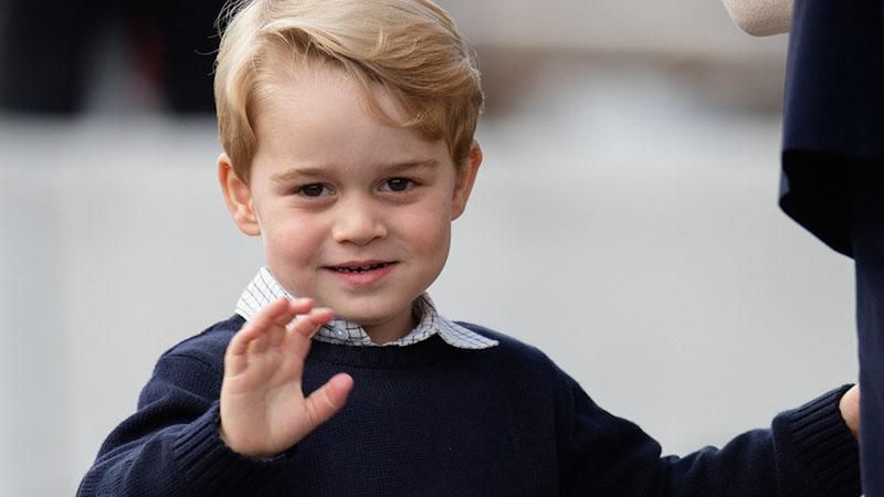 Сын принца Уильям и Кейт Миддлтон впервые пошел в школу: появились фото