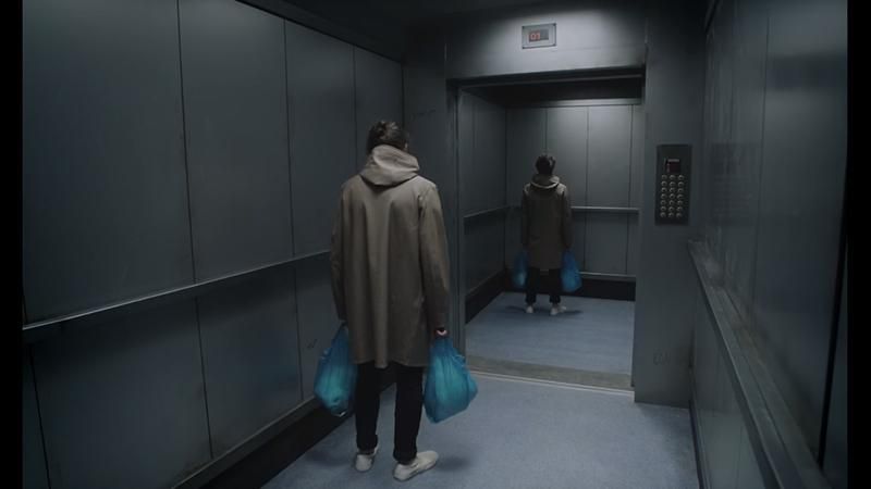 Radiohead презентували кліп на пісню "Lift": відео Radiohead презентували кліп на пісню "Lift": відео