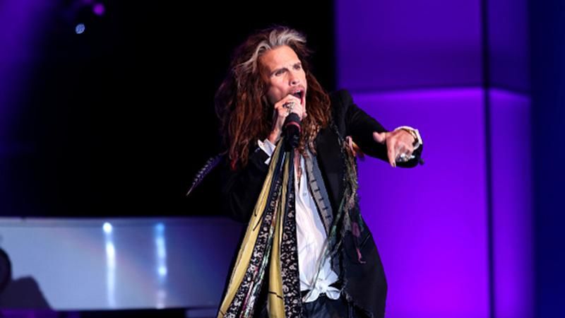 Aerosmith терміново скасував прощальні концерти через хворобу Стівена Тайлера