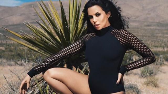 Настя Каменських похизувалася фігурою у купальнику: фото Настя Каменських похизувалася фігурою у купальнику: фото