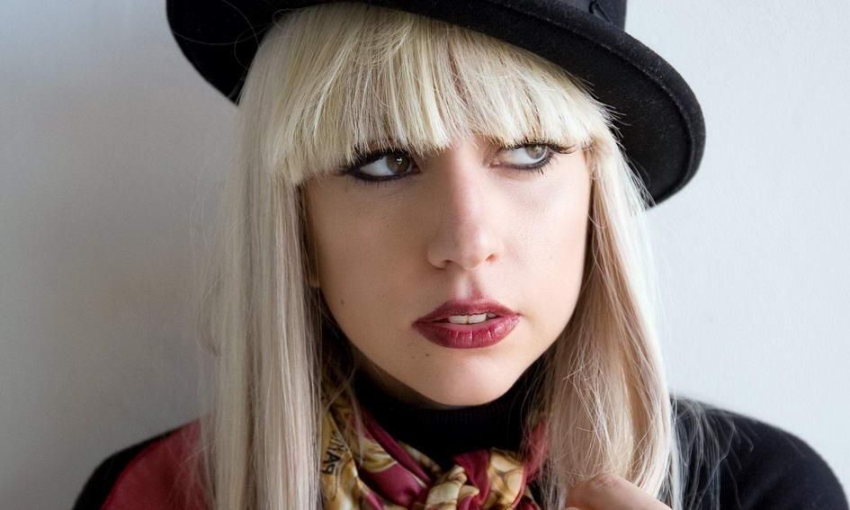 Леди Гага показала первое совместное фото с любимым Леди Гага показала первое совместное фото с любимым