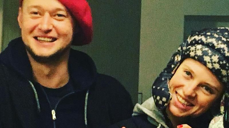 Лідер "Бумбоксу" Хливнюк вперше з'явився на публіці зі своєю дружиною: фото Лідер "Бумбоксу" Хливнюк вперше з'явився на публіці зі своєю дружиною: фото