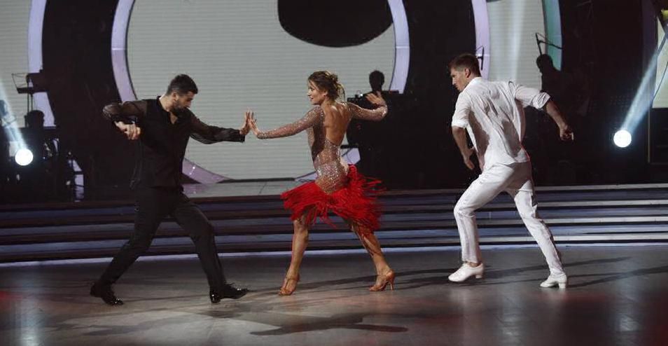 Танцы со звездами 2017 смотреть 9 выпуск онлайн: кто ушел в полуфинале