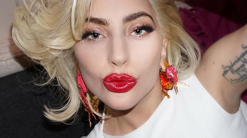 Леді Гага показала, як розважається зі своїм коханим: гарячі фото Леді Гага показала, як розважається зі своїм коханим: гарячі фото