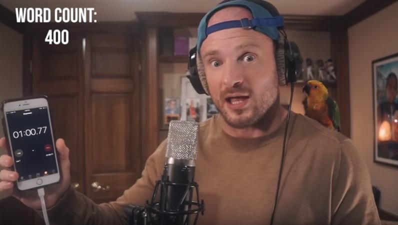 "Зі швидкістю світла": репер читає 400 слів за хвилину "Зі швидкістю світла": репер читає 400 слів за хвилину