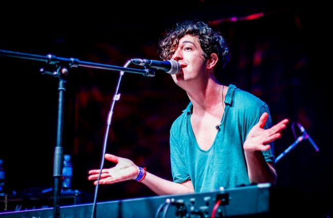 Известный музыкант резко упрекнул украинских звезд, которые выступают в России