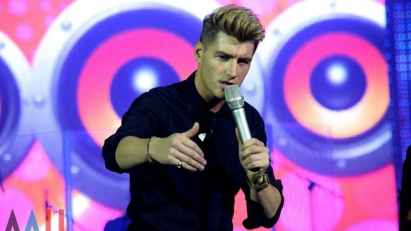 Популярный российский певец устроил концерты в оккупированных Донецке и Луганске Популярный российский певец устроил концерты в оккупированных Донецке и Луганске