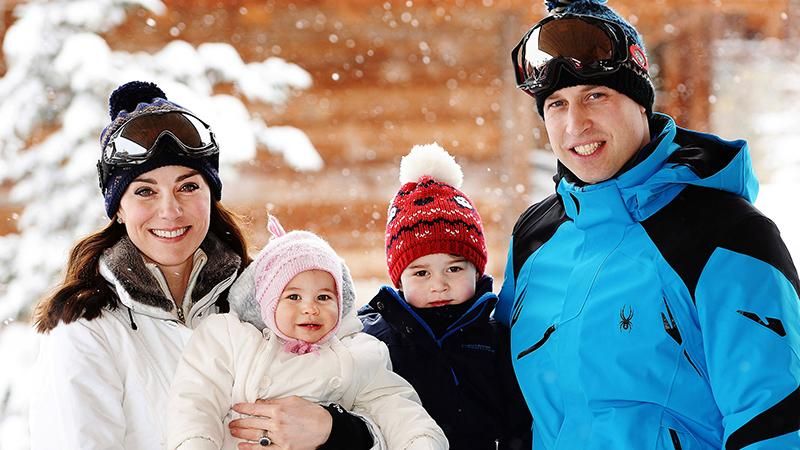 Кейт Міддлтон, принц Вільям та їхні діти знялися для різдвяної листівки: фото 
