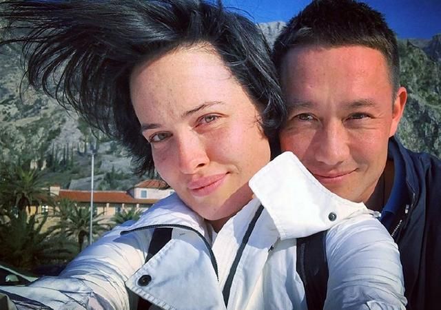 Дашу Астаф’єву вигнали із суду у справі її нареченого: фото Дашу Астаф’єву вигнали із суду у справі її нареченого: фото