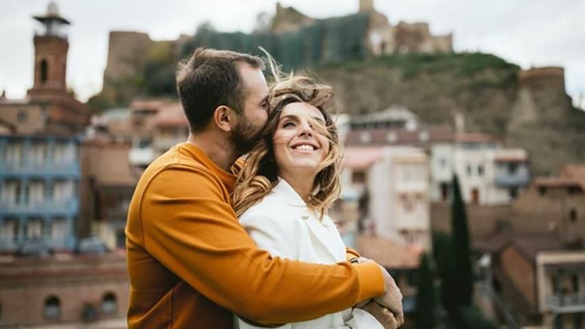 Джамала розповіла про розуміння і підтримку в стосунках з чоловіком Джамала розповіла про розуміння і підтримку в стосунках з чоловіком