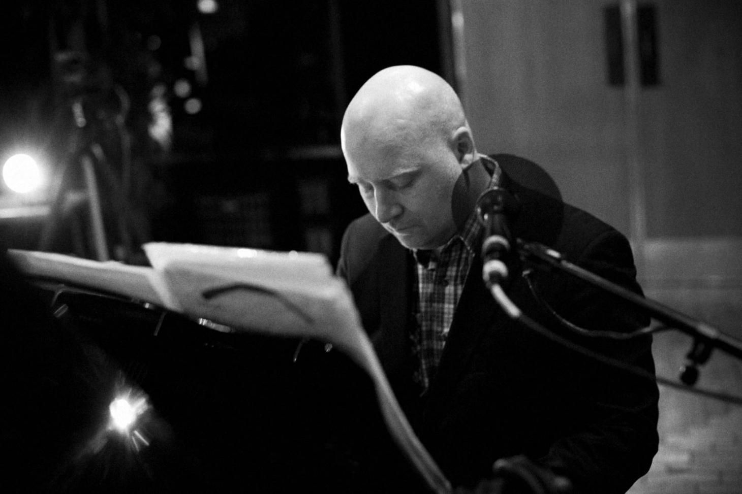 Помер композитор, який написав музику до фільму "Всесвіт Стівена Хокінга" Помер композитор, який написав музику до фільму "Всесвіт Стівена Хокінга"