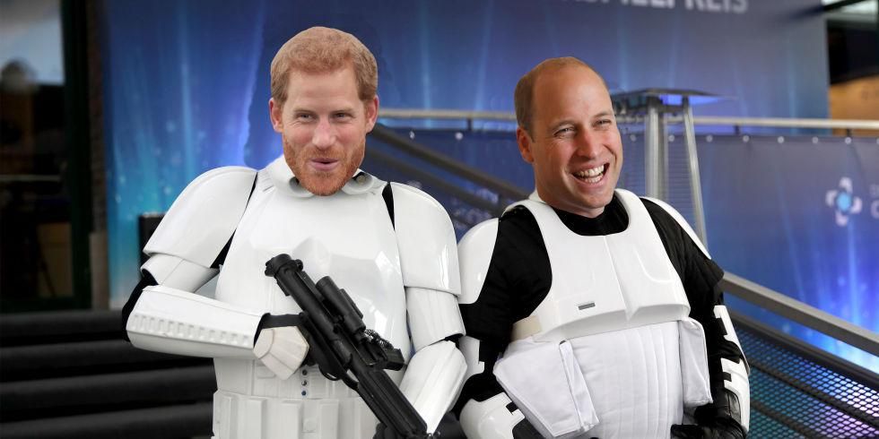 Принцев Гарри и Уильяма вырезали из фильма "Звездные войны: Последние джедаи" Принцев Гарри и Уильяма вырезали из фильма "Звездные войны: Последние джедаи"