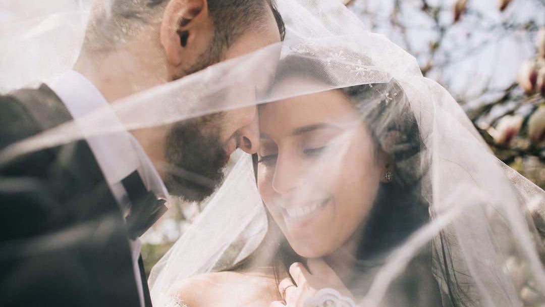 Любити: Джамала опублікувала зворушливе відео з весілля до Дня Валентина