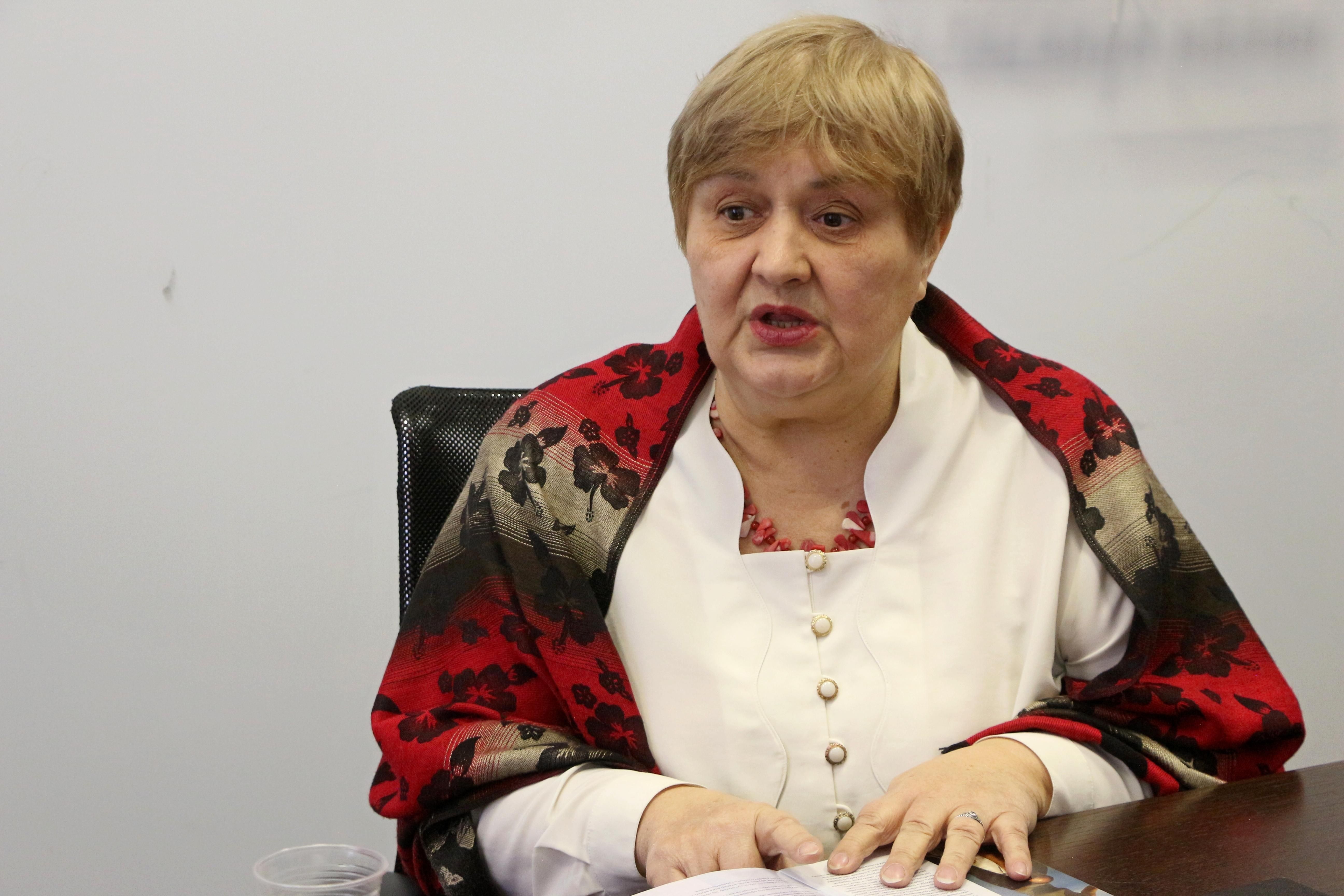 На судах ставала між "беркутньою" і козаками, щоб сутичок було менше, – "Мама Тома" На судах ставала між "беркутньою" і козаками, щоб сутичок було менше, – "Мама Тома"