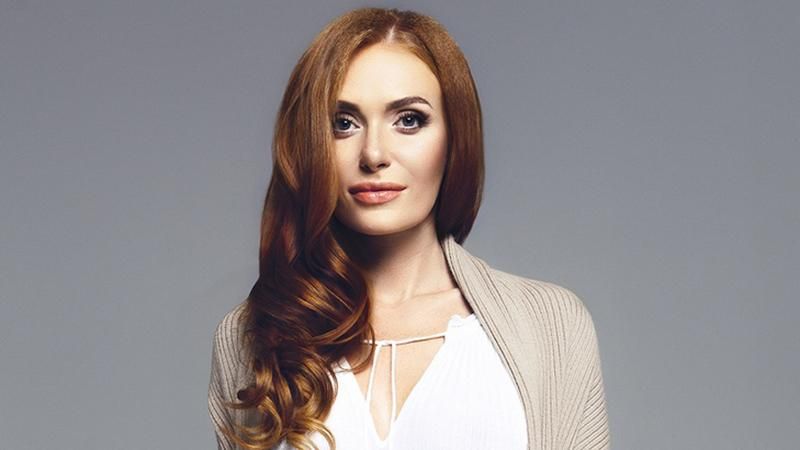 Вокалистку группы "НеАнгелы" не узнали без макияжа: фото Вокалистку группы "НеАнгелы" не узнали без макияжа: фото