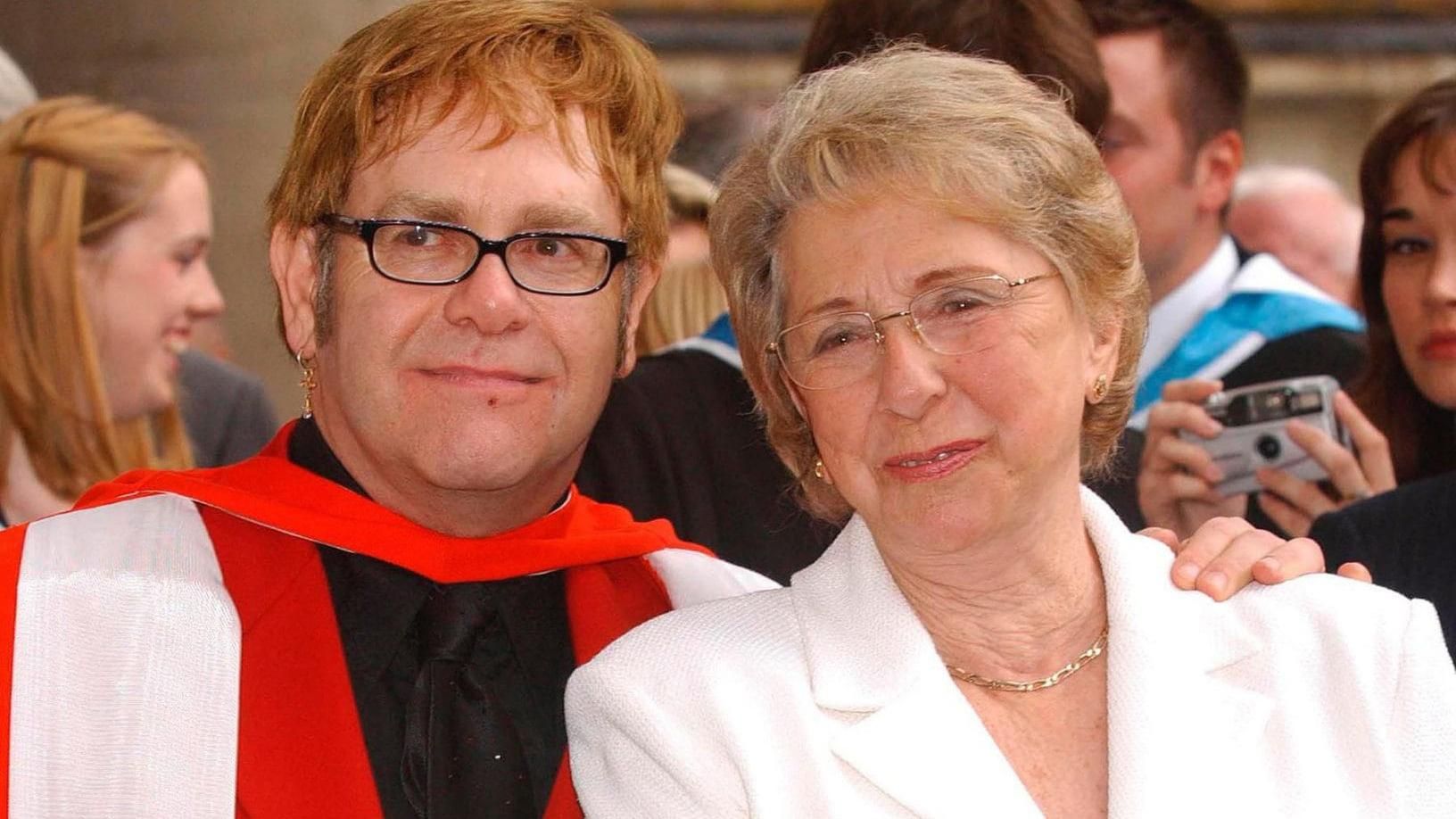 Мать Элтона Джона оставила скромное наследство сыну: обнародованы детали Мать Элтона Джона оставила скромное наследство сыну: обнародованы детали