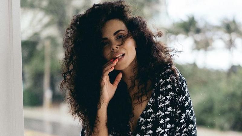 Настя Каменских приняла участие в соблазнительной фотосессии Настя Каменских приняла участие в соблазнительной фотосессии