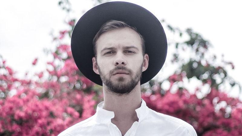 Співак Макс Барських показав неймовірні фото поїздки до Каліфорнії Співак Макс Барських показав неймовірні фото поїздки до Каліфорнії