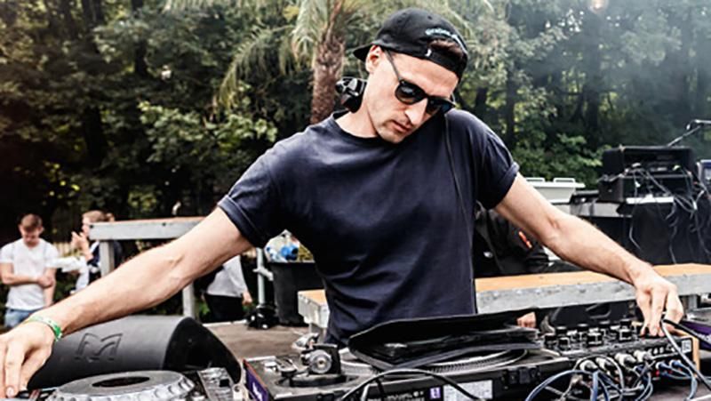 Альбом украинского ди-джея вошел в список лучших в мире Альбом украинского ди-джея вошел в список лучших в мире